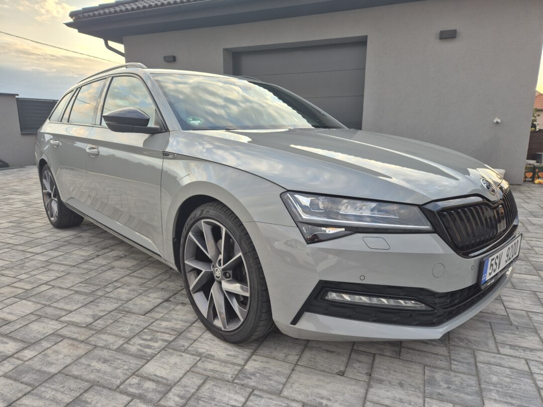 Škoda Superb 2.0 TDi 110kw SPORTLINE